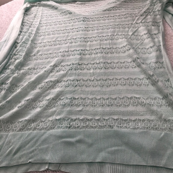 Xl Denver Hayes pale green sweater, button ip front, lace-like back,  summery - Picture 3 of 5